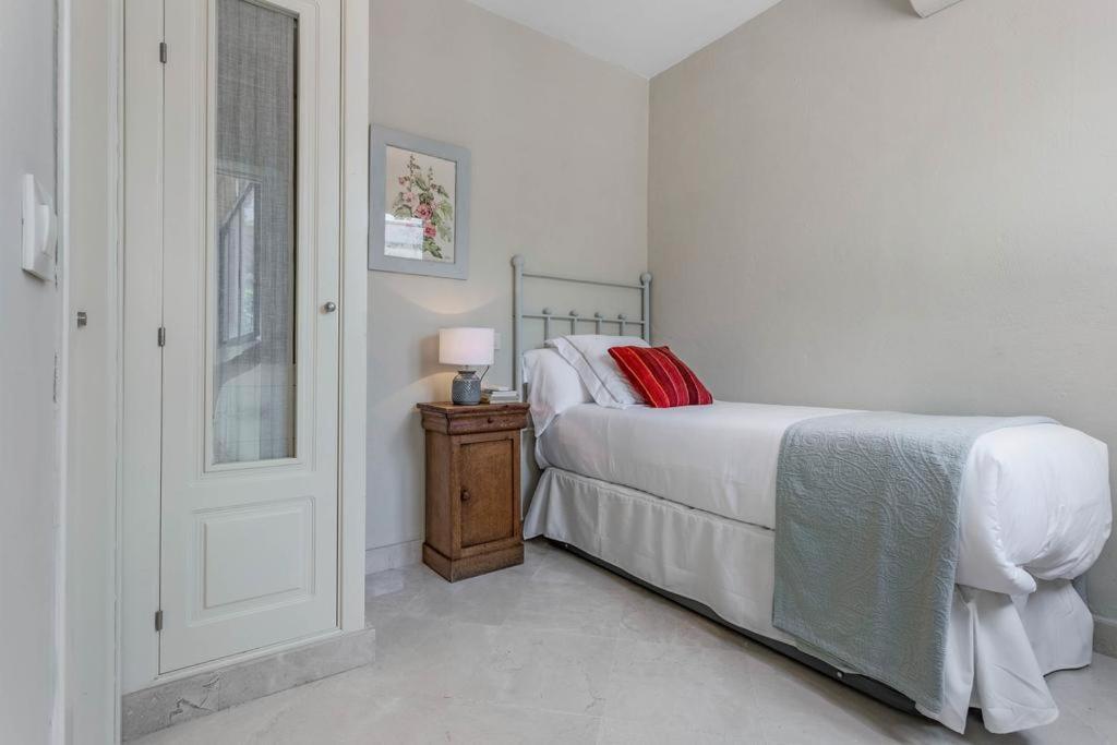 Villa Fam Sevillian Townhouse Sevilla Exterior foto
