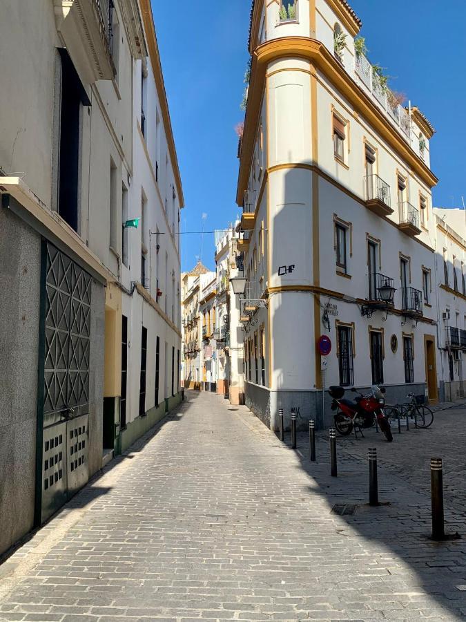 Villa Fam Sevillian Townhouse Sevilla Exterior foto